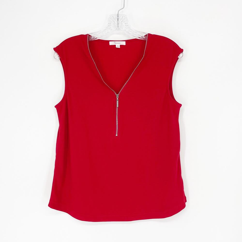 89th + Madison Sleeveless Henley Red Top Size Small